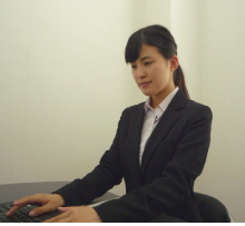 奥田　成美：仕事風景