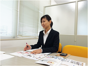 山下　寿代：仕事風景